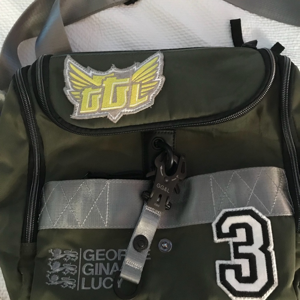 George Gina Lucy cooler purse